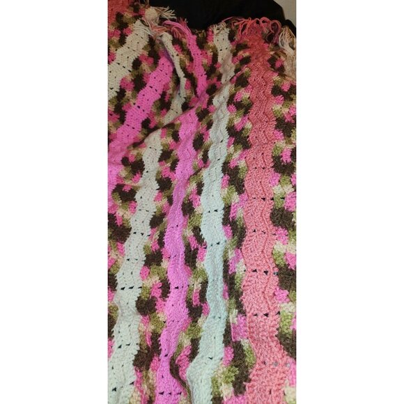 Handmade Crochet Afghan Baby Blanket Fringe 45x38  Multicolor Pink Brown NEW - Picture 8 of 9